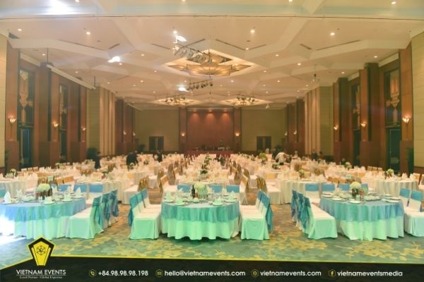 how to prepare an impressive gala dinner for companies