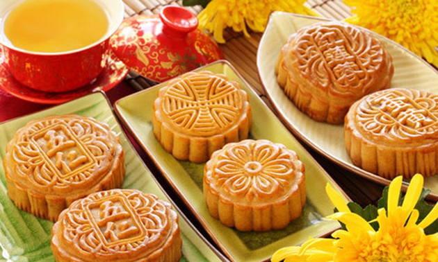 Mid- Autumn Festival for foreign people in Vietnam 