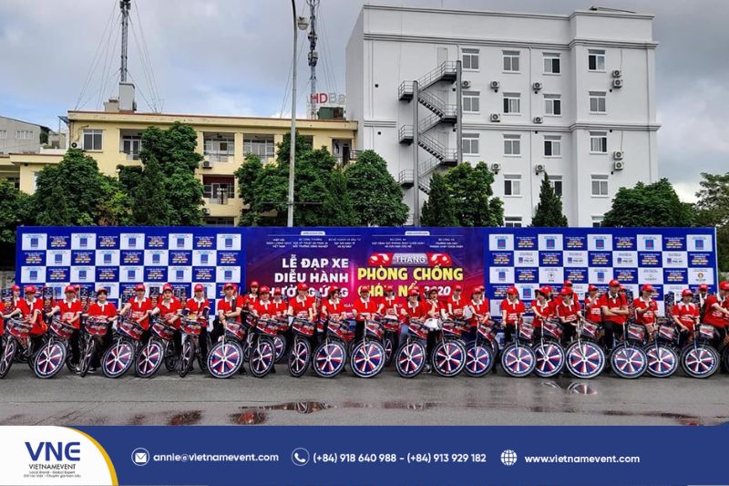 Plan the roadshow strategy