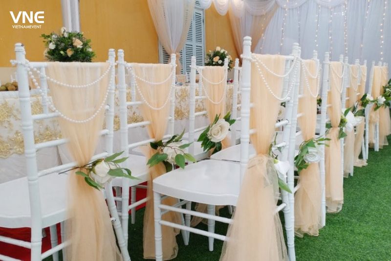 Tables and chairs for weddings