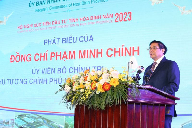 PM Pham Minh Chinh attened the investment promotion conference in Hoa Binh Province.