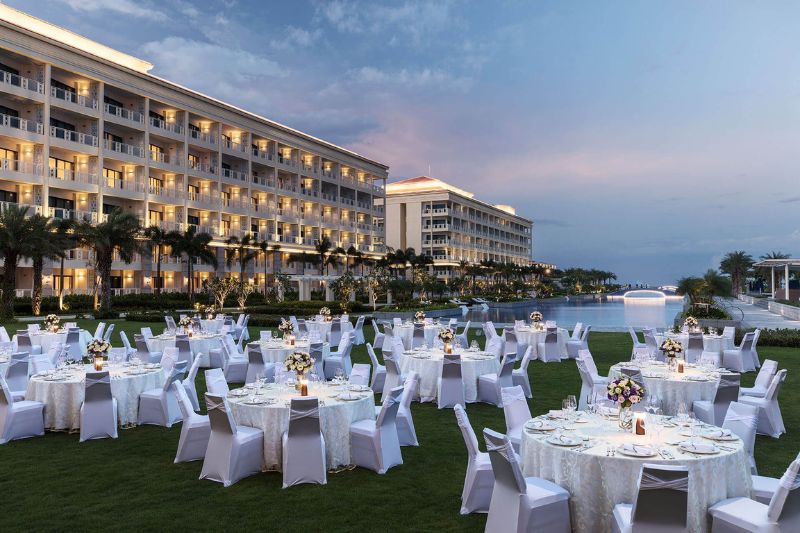 Sheraton Grand Danang Resort is the ideal venue for the marriage ceremony 