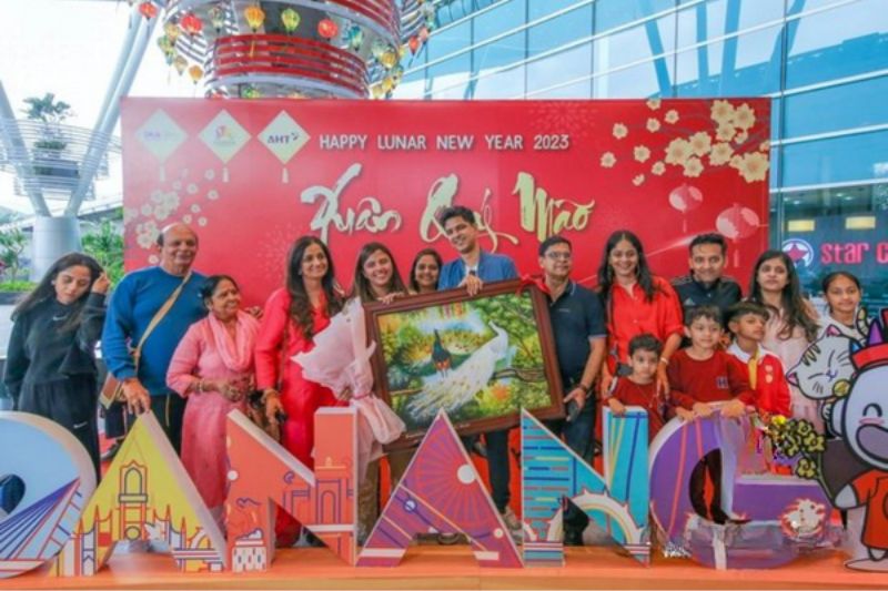 More than 100 Indian guests attending the wedding ceremony were present in Da Nang on the morning of the 3rd day of Lunar New Year